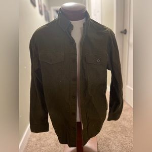 DULUTH GREEN TEXTURED LONG-SLEEVE BUTTON DOWN